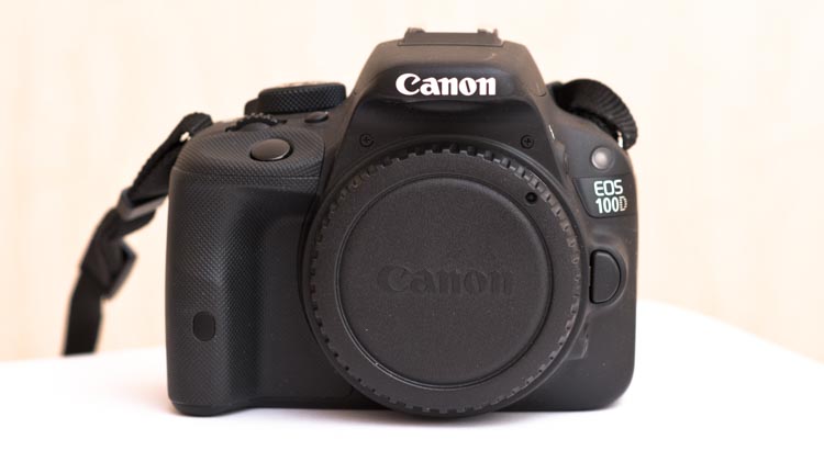 Фотоаппарат Canon 100D canon 100d