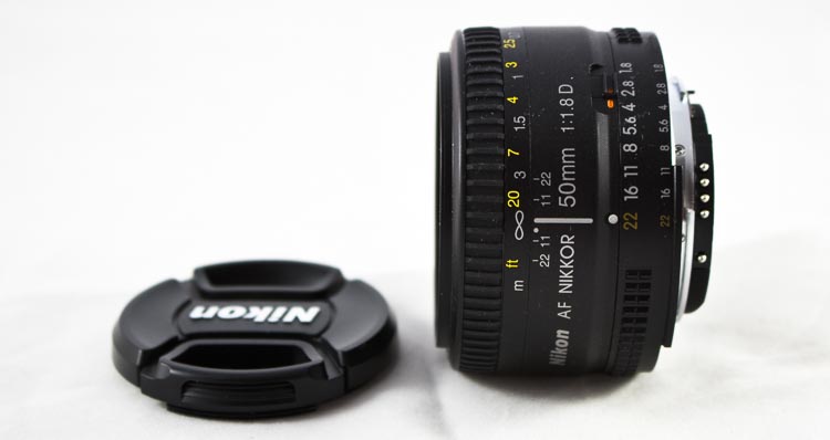 Nikon 50mm f/1.8D - вид сбоку, кольцо диафрагмы nikon 50mm f/1.8d сбоку