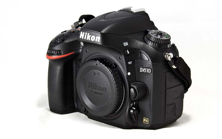 Nikon D610 вид справа никон 610