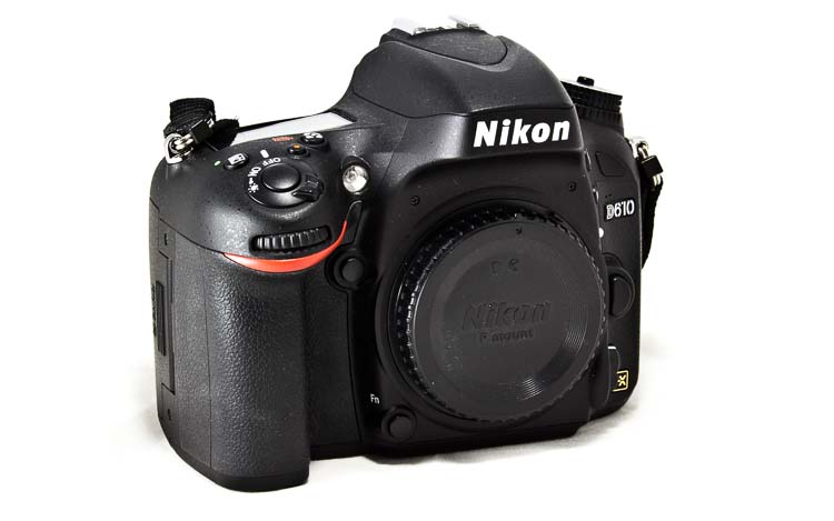 Nikon D610 вид слева фотоаппарат nikon d610