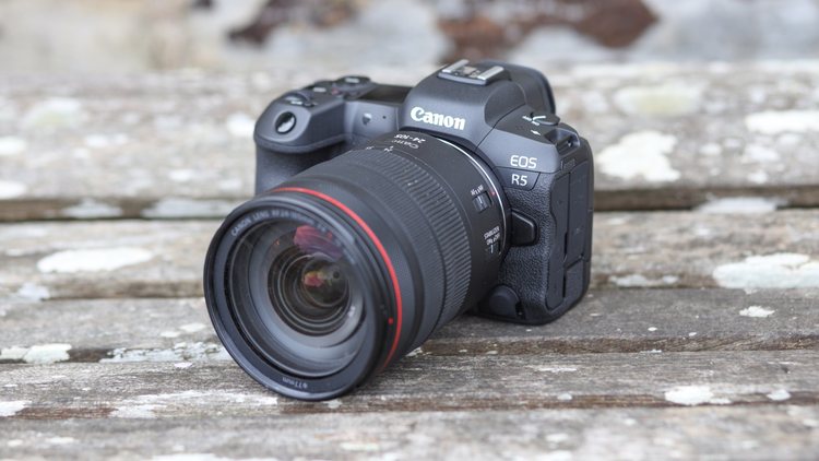 Canon EOS R5 Mark II топовая камера для видео