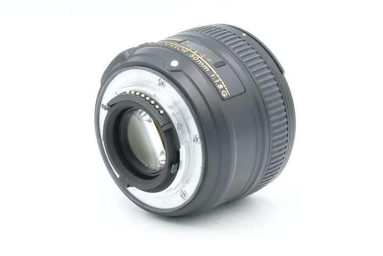 Байонет объектива Nikon AF-S с контактами