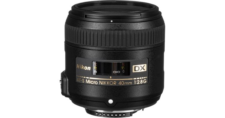 Объектив Nikon AF-S DX Micro NIKKOR 40mm f/2.8G