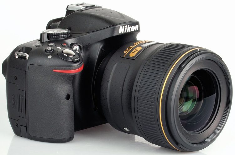 Объектив Nikon AF-S NIKKOR 35mm f/1.4G
