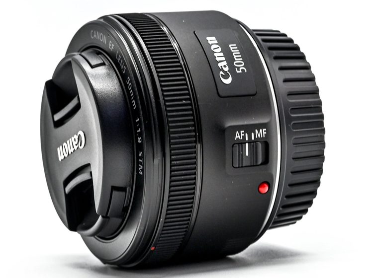 Объектив Canon EF 50mm f/1.8 STM