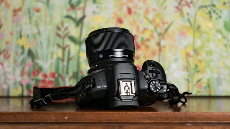 Объектив Sigma 56mm F1.4 DC DN Contemporary