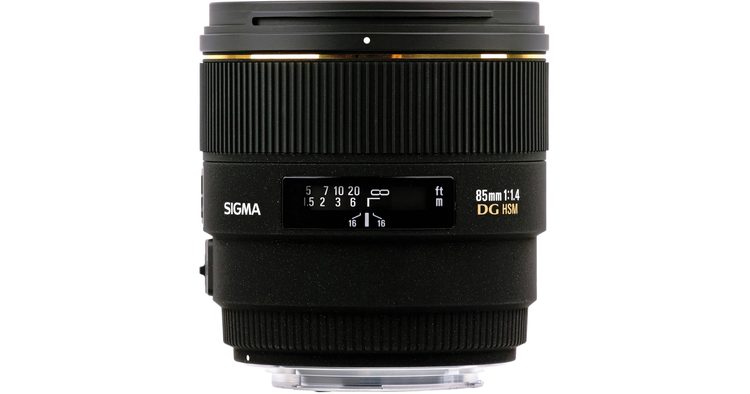 Объектив Sigma 85mm f/1.4 EX DG HSM